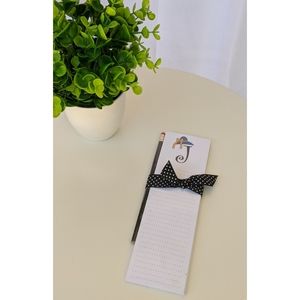 NWOT - CHIC CHAT - Initial J - Pencil Pad